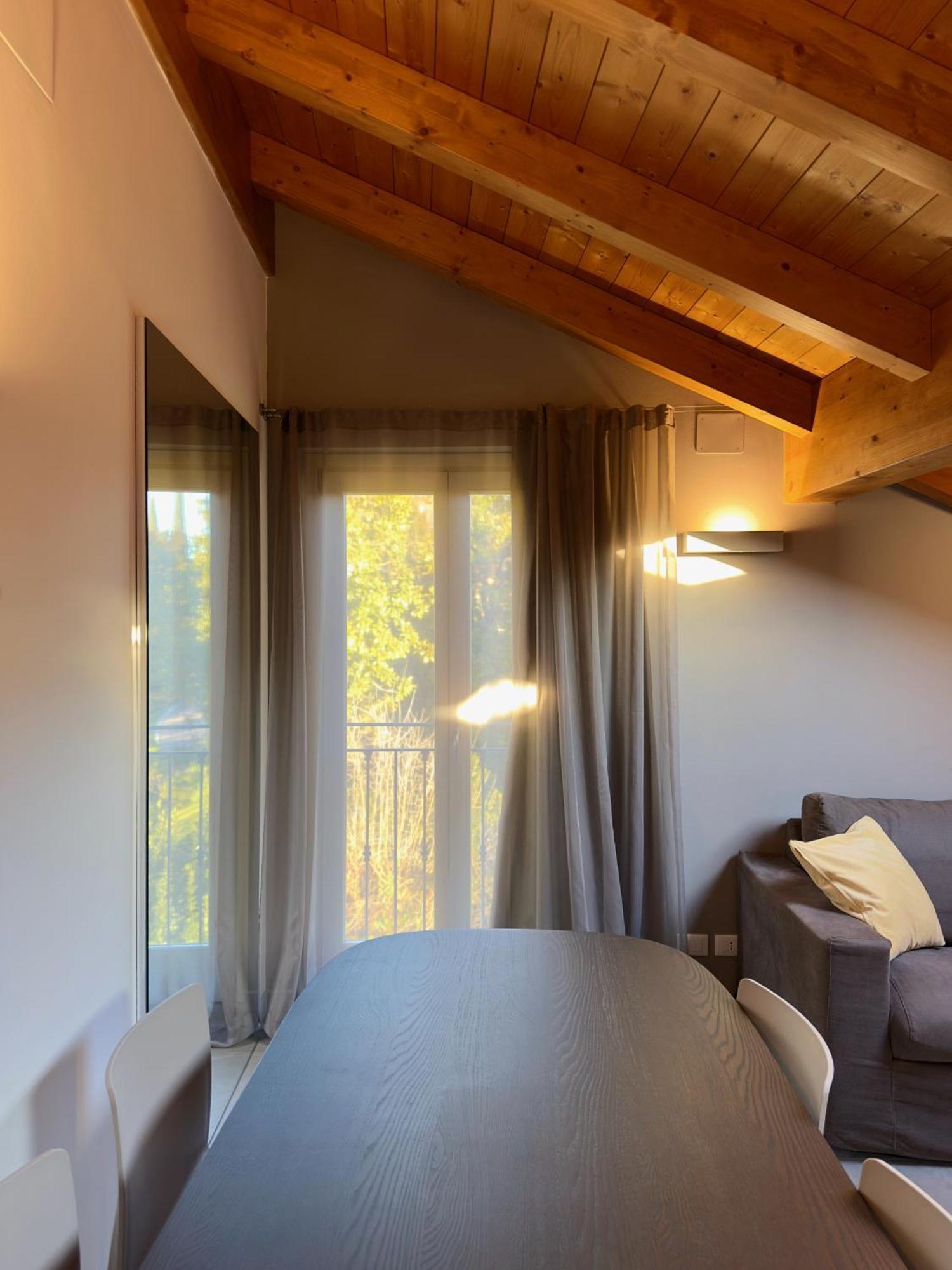 Residence Matilde Oliveto Lario 外观 照片