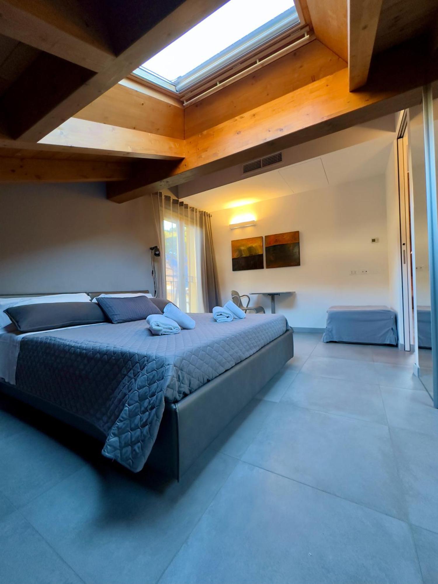 Residence Matilde Oliveto Lario 外观 照片